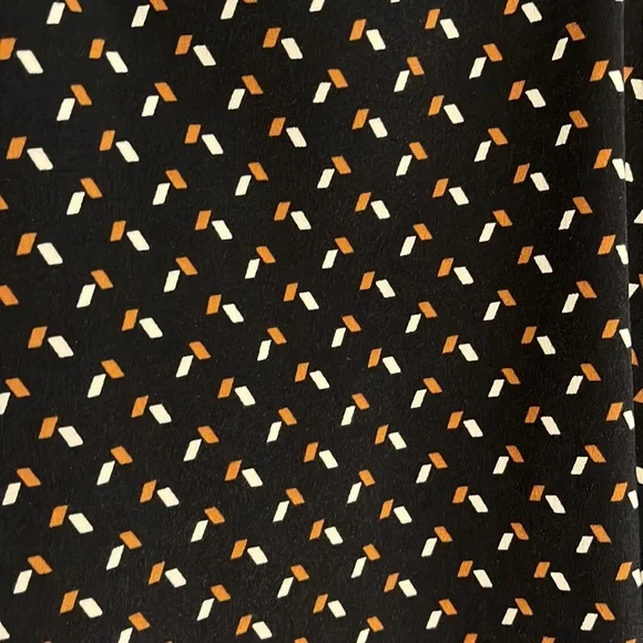 Ann Taylor blouse - Picture 3 of 4